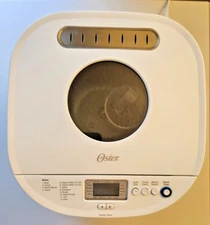 Oster Expressbake Bread Maker. White, 2lb Loaf Capacity Model BM-1 CKSTBRTW20