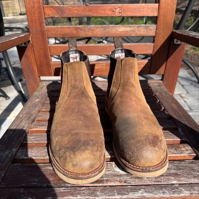 Red Wing Classic Chelsea 3192 in Hawthorne Muleskinner Suede