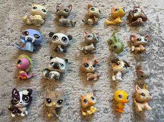 littlest pet shop lot 20 pets good condition (Shorthair Cat Dog etc.)