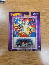Hot Wheels 2019 Disney Alice In Wonderland Volkswagen Deluxe Station Wagon #3/5