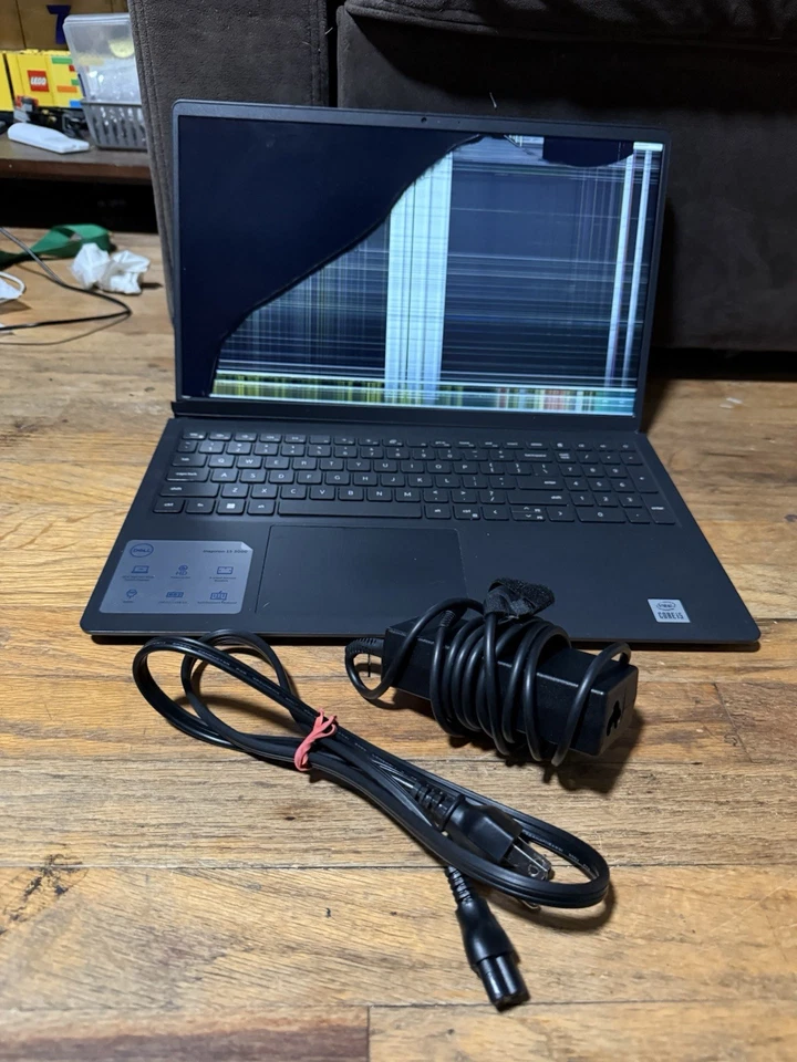 FOR PARTS Dell Inspiron 15 3000 Laptop Intel Core I5 15.6’ Display - Image 2 of 4