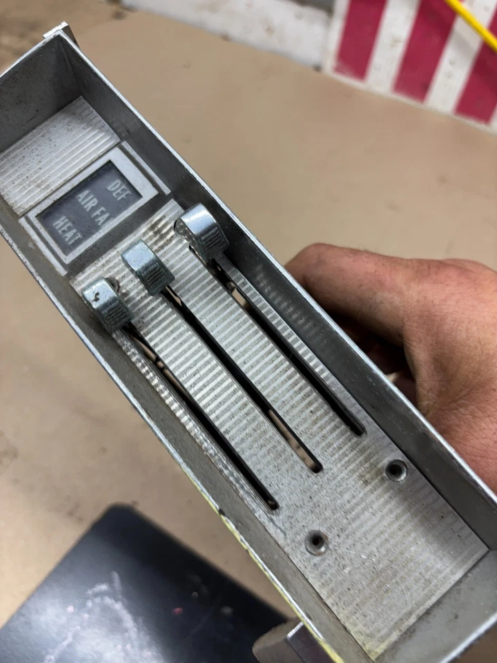 Chevrolet Gmc Blazer K5 K10 C10 1967 1972 1971 montaje de control de calefacción 3903618 Foto 4 de 4