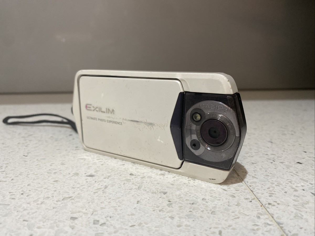 Casio EXILIM High Speed EX-TR100 Lifestyle Digital Camera - White 
