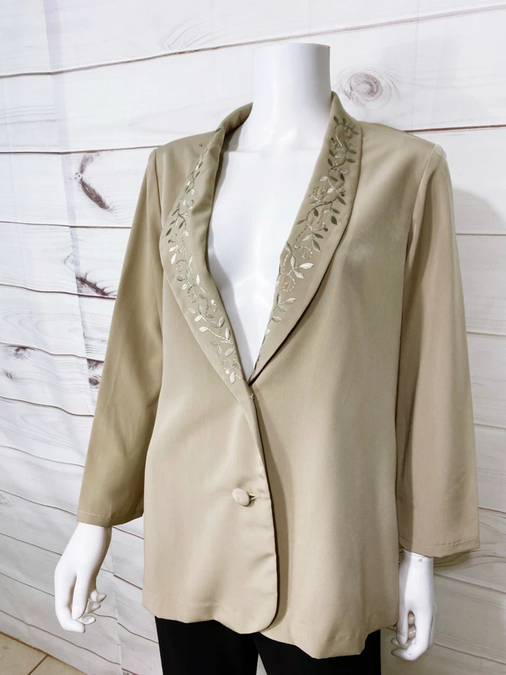 Maggie Sweet Womens Blazer Size PM Beige Embroidered 2 Buttons Shoulder Pads - Image 3 of 4