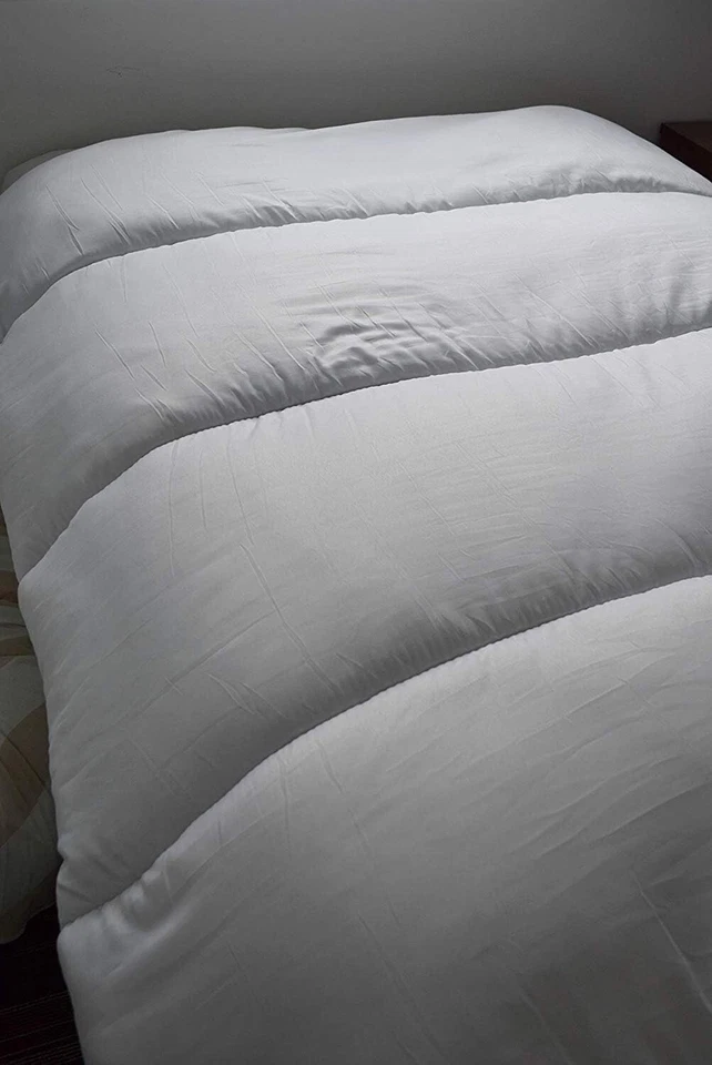 DOUBLE Duvet Quilt Slight Second ex chainstores NO HOLES - 50% SALE ENDING SOON - Image 4 of 4
