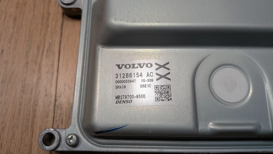 Módulo informático motor Volvo S60 XC60 S80 XC70 V70 2008-2015 ECU ECM con montaje Foto 2 de 4