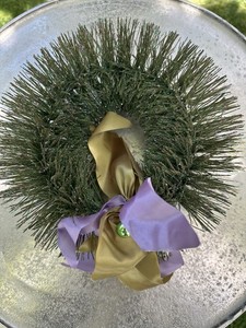 Vintage Christmas Green Sparkle Bottle Brush Wreath
