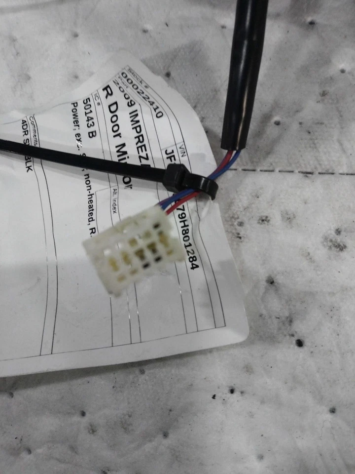 Espejo retrovisor derecho usado se adapta a: Subaru Impreza Power 2009 exc. STi derecha sin calefacción Foto 3 de 4