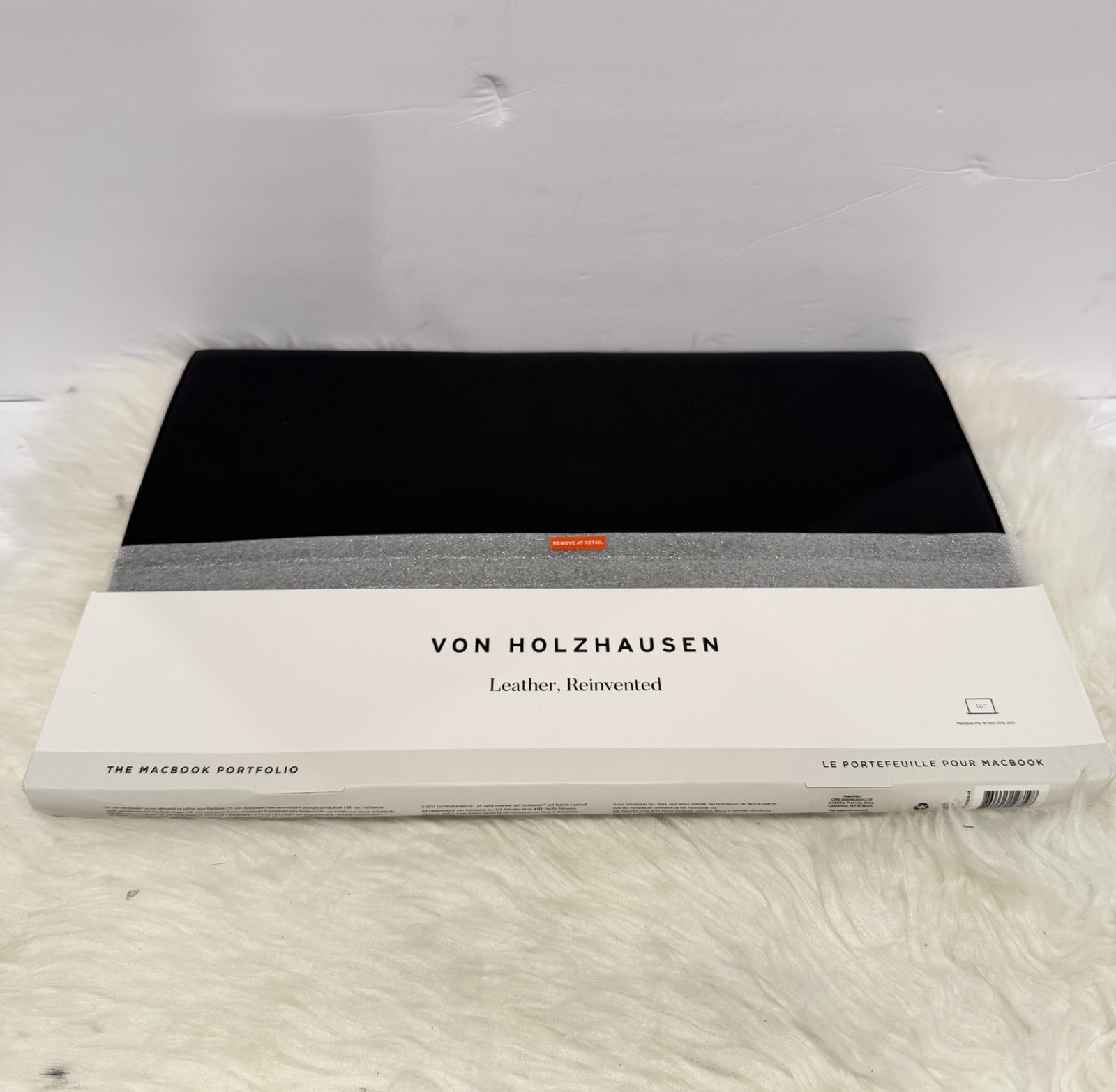 Nuovo Von Holzhausen MacBook Portfolio 16" cover in pelle vegana nera foto 6