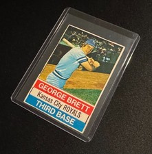 George Brett 1976 Hostess Cut-Out #114 Vintage Baseball Card-HOF 3B Classic