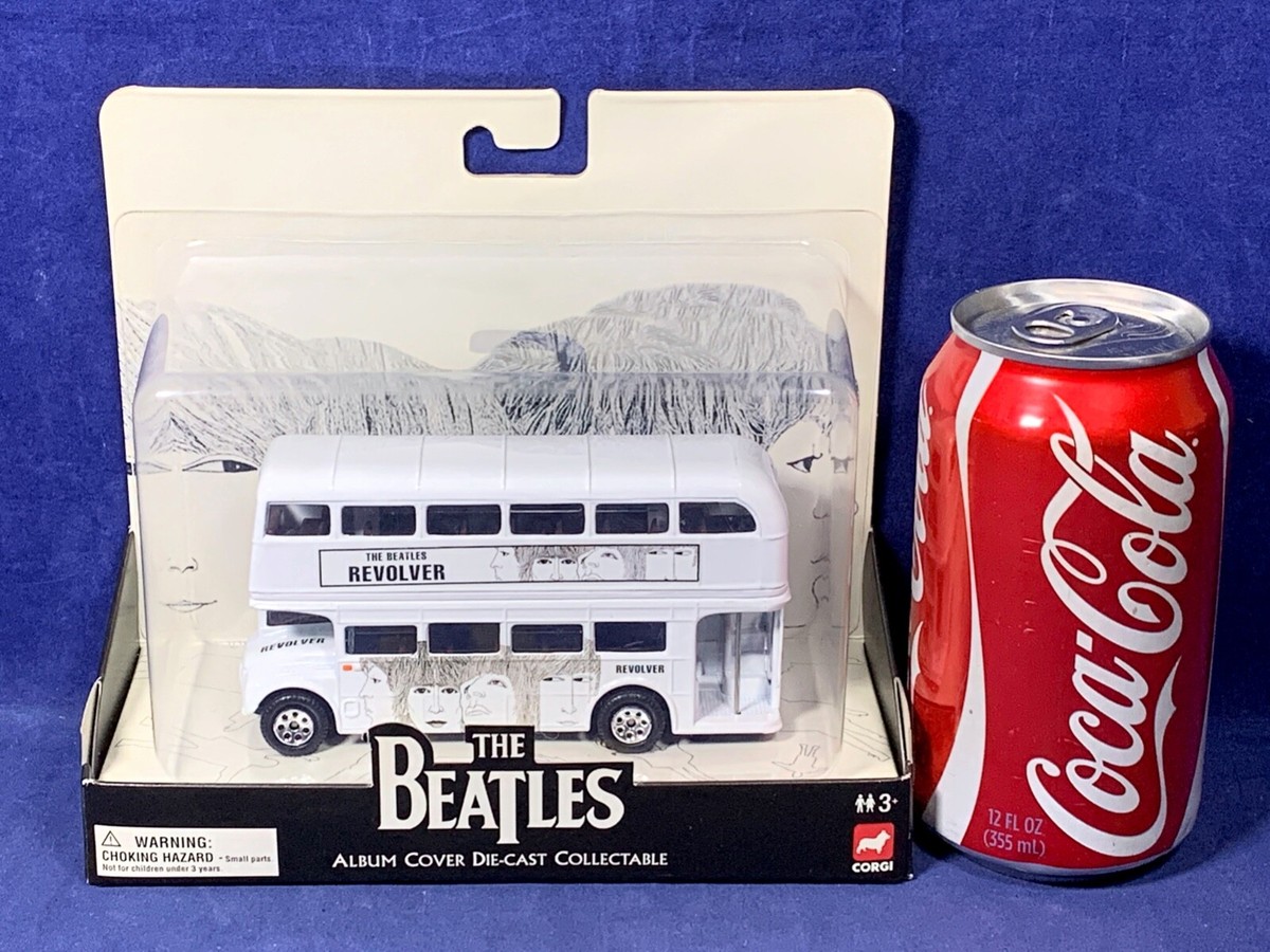 New CORGI The Beatles REVOLVER ALBUM COVER Car LONDON Double