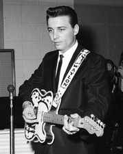 Waylon Jennings 10" x 8" Photograph no 4