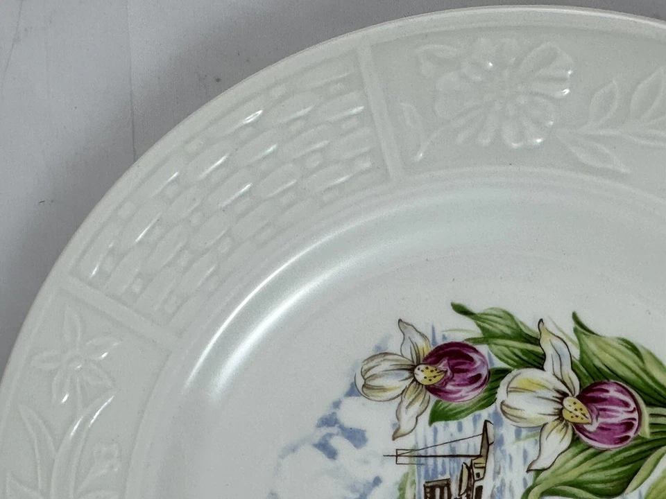 Plato de recuerdo de 8" faro orquídeas de 8" de la isla del príncipe Eduardo para regalo meteorológico Foto 3 de 4