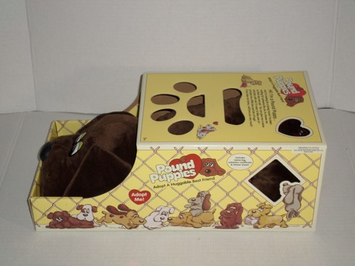 Pound Puppies Adopt Classic anni 80 collezione nuove orecchie marroni certificato etichetta nome - Foto 4 di 5