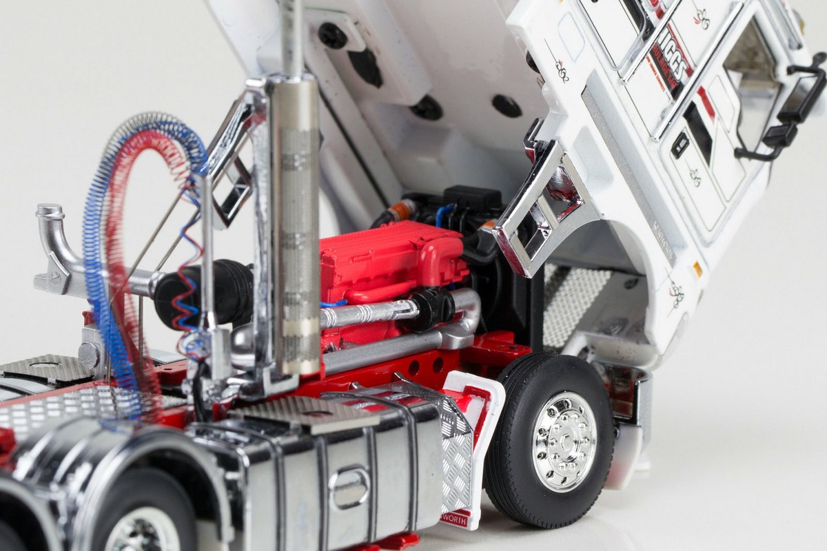 Kenworth K200 Prime Mover Truck - Higgs - Drake 1:50 Scale