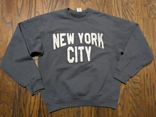 New York City Gray SWEATSHIRT (Medium) The Tshirt Factory Jerzees NYC Vtg y2k