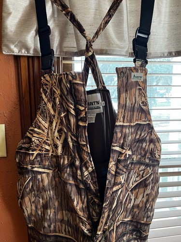 Mount’n Prairie Insulated Hunting Bibs – Mossy Oak Shadow Grass, Size L - Picture 4 of 9