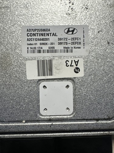 2017 hyundai Elantra engine Computer - Picture 4 of 4