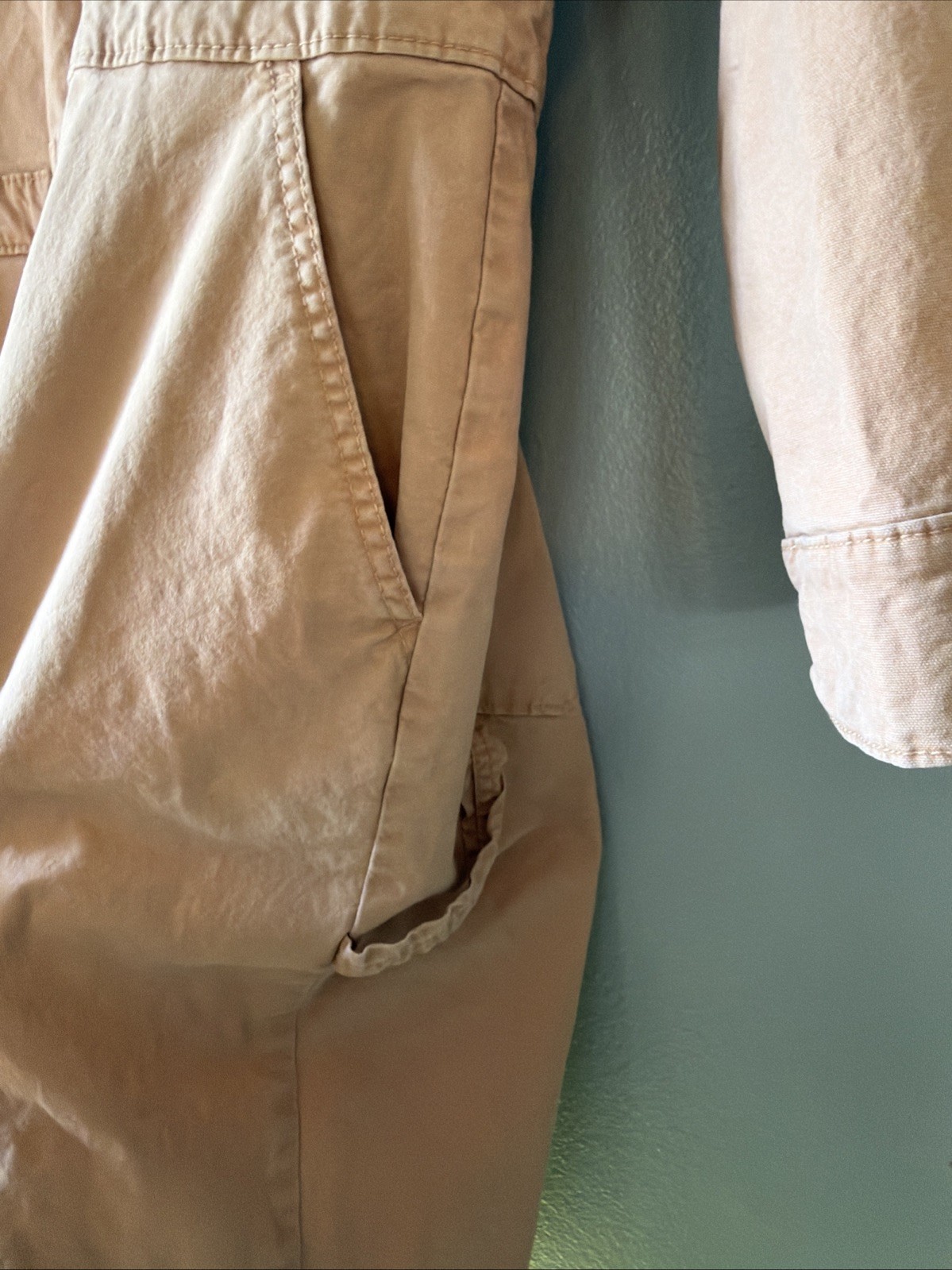 Universal Thread Long Sleeve Front Zip/Button Cov… - image 7