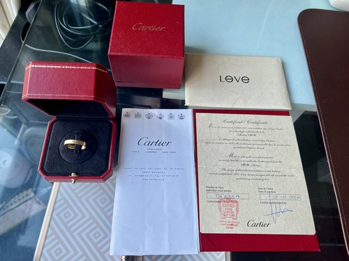 Cartier Love Ring 18ct Gold men Box & Certificate