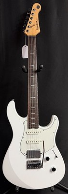 Yamaha PACS+12 Pacifica Standard Plus Electric Guitar Shell White w/ Gig Bag 633