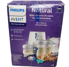 Philips Natural Response Nipple Gift Set with Snuggle Giraffe  Bottle Warmer