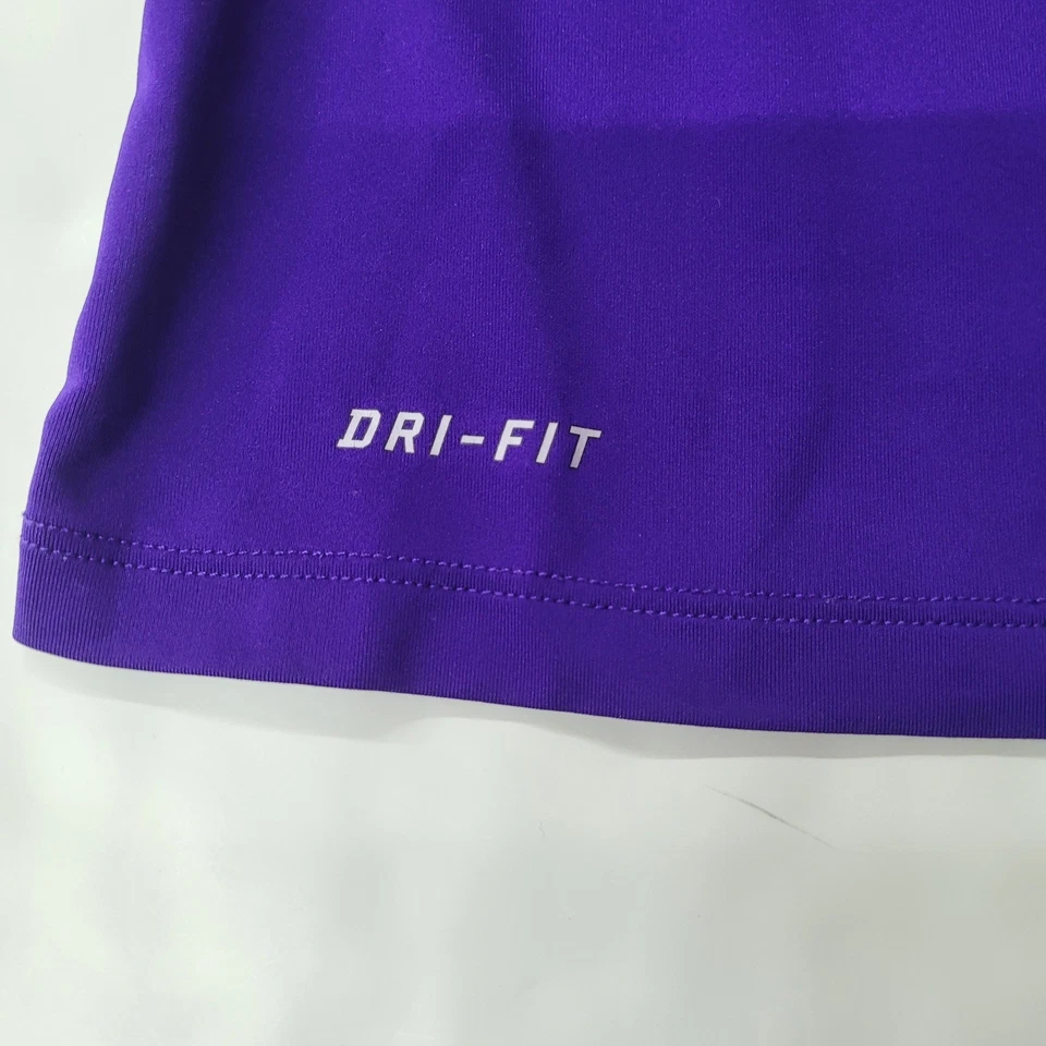 Camisa Atlética Nike Pro Combat Ajustada Dri Fit Púrpura Manga Corta Para Hombre Talla L Foto 3 de 4