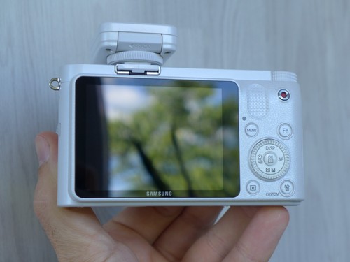Samsung NX NX1000 20.3MP Digital Camera - White (Kit w/ 20-50mm Lens)... - Picture 15 of 24