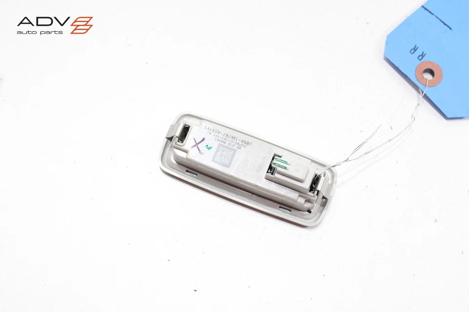 FORD MUSTANG MACH-E 2021-2024 LUZ CÚPULA TRASERA DERECHA LÁMPARA DE LECTURA OEM Foto 3 de 4