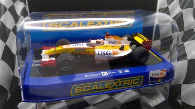 SCALEXTRIC 1/32 SLOT CAR C2988 RENAULT F1 2008 NO 8 N.PIQUET NIB