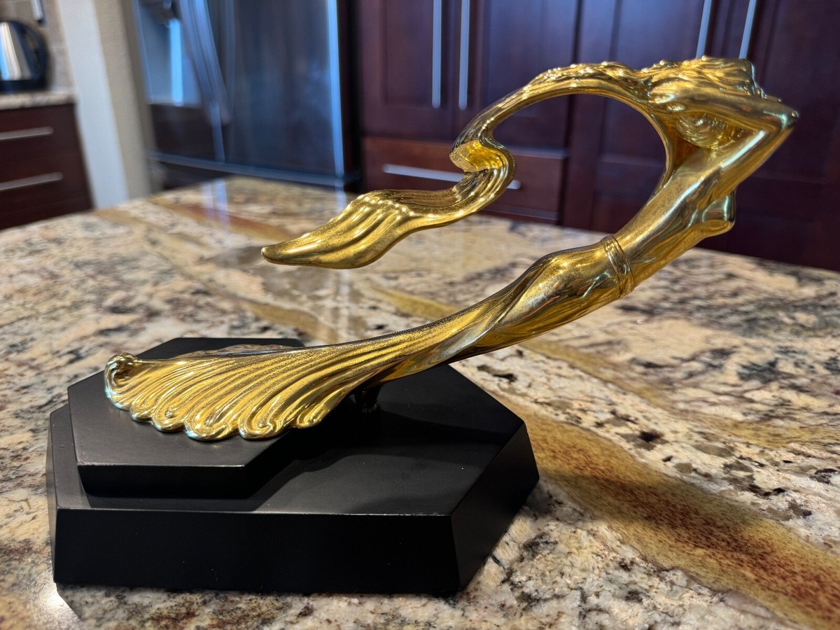 Franklin Mint Mascot 1987 Replica Gold Plated Hood Ornament