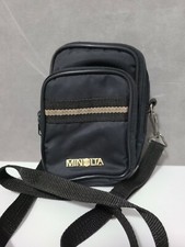 Minolta Small padded zip up Nylon Camera Case/ adjustable shoulder strap-Loop