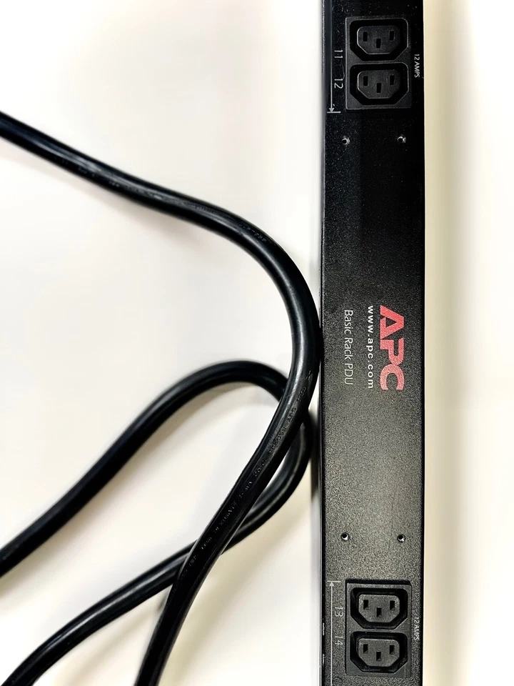 ⚡ APC AP7541 24-Outlet Rack PDU | 200V 50/60Hz | Reliable Power 🔌⚙️ Grade A - Image 2 of 3