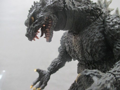 S.H. Monsterarts GODZILLA 2000 MILLENNIUM colore speciale Ver. Bandai 2012 - Foto 5 di 14