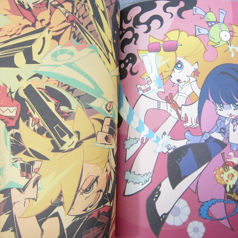 DATENCITY PAPARAZZI パンティ&ストッキング Panty and Stocking with Garterbelt Art book DATENCITY