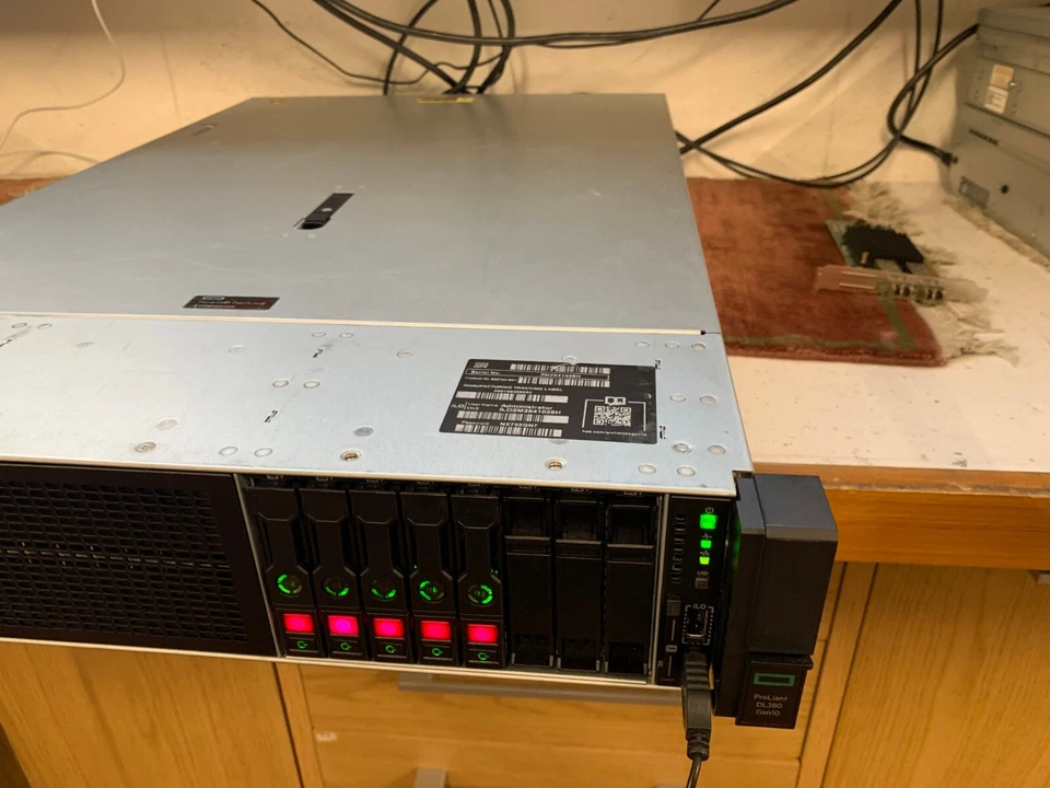 HPE Proliant DL380 Gen10 Server 44Cores/88T 256GB 15TB NVMe + 30TB SSD VMWARE 8 - Image 2 of 4