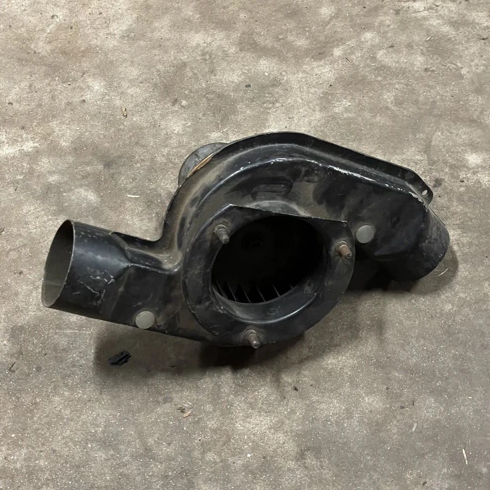 Porsche 914 Heater Blower Motor w/ Housing 473 261 193 SWF 1970-1972 - Image 4 of 4