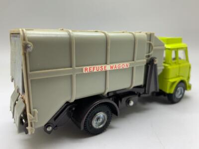 DINKY TOYS REFUSE WAGON WITH FOUR BINS 978 NEAR MINT BOXED | eBay