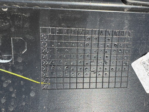 2024 ORIGINALE Range Rover Evoque L551 2020+ Stampo porta guidatore posteriore K8D2274A48 - Foto 10 di 12