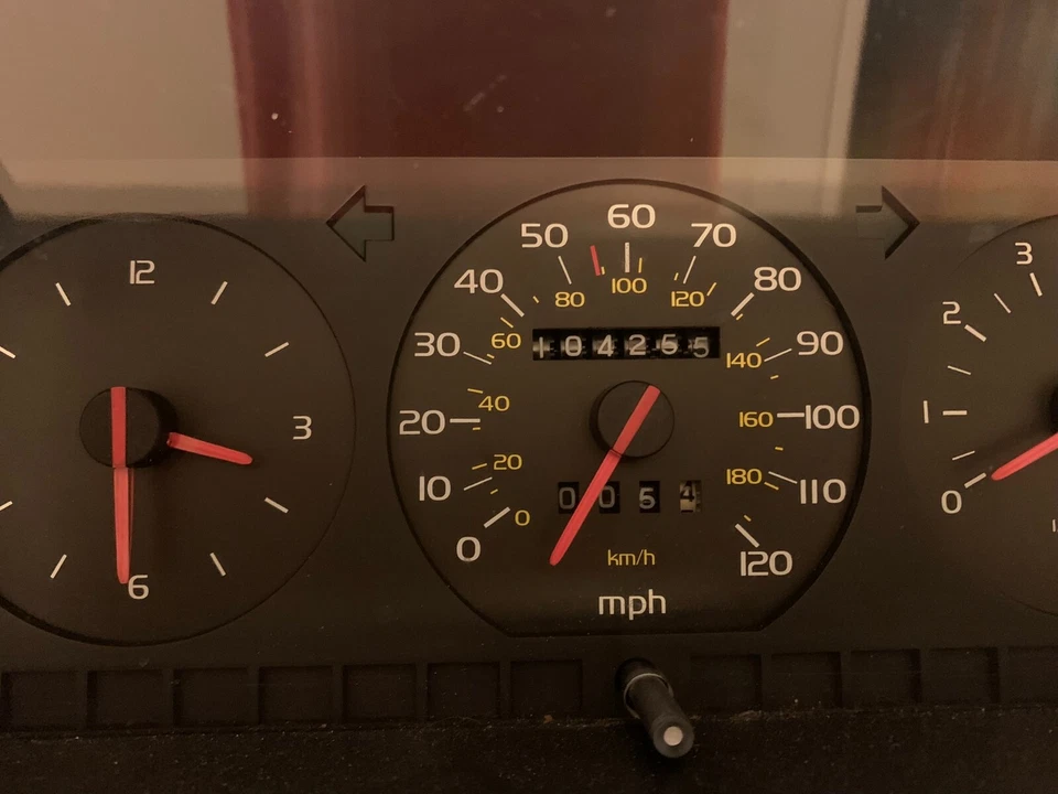 Velocímetro de cuadro de instrumentos turbo Volvo 740 760 1983-1989 104 k OEM Foto 3 de 4