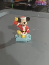 Vintage Disney Mickey's Once Upon a  Christmas Puzzle McDonalds Happy Meal Toy 