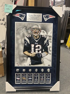 Tom Brady Autographed 16x20 Game Photo in Shadow Box w/ 6 Replica