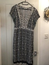 Dress Womans Black And White John Rocha Size 16