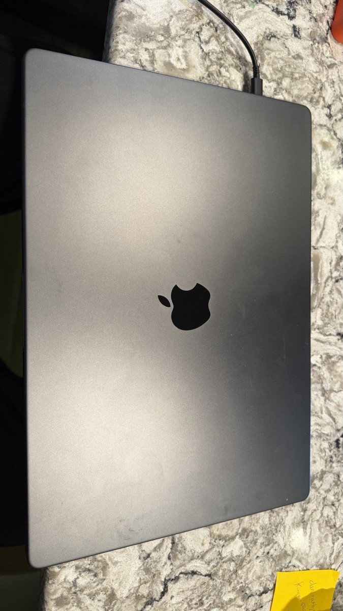 MINT Apple MacBook Pro 16