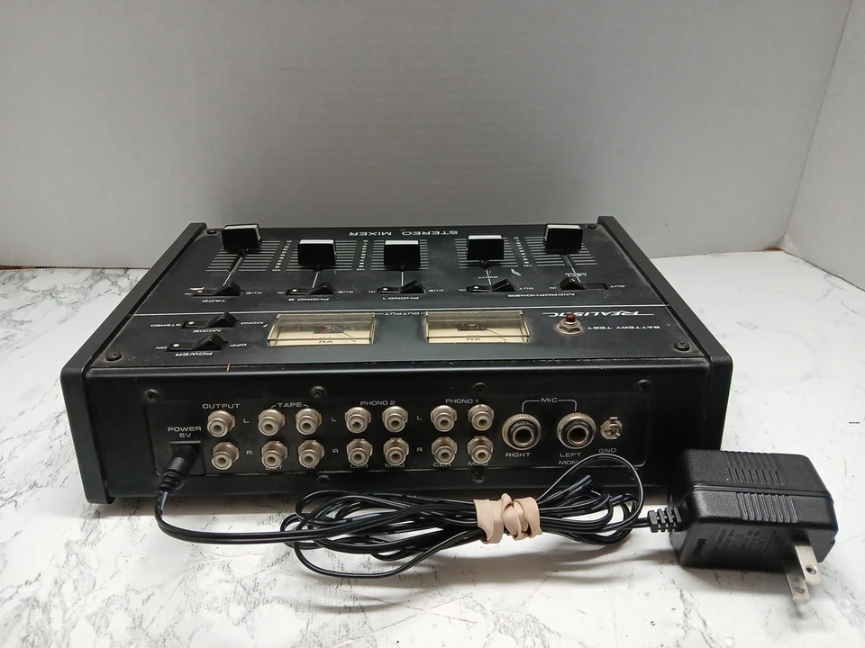 Vintage Realistic Radio Shack 32-1101A Portable  Stereo Mixer Analog    - Image 2 of 3
