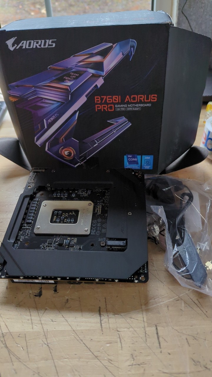 GIGABYTE B760I AORUS PRO Intel LGA 1700 B760 Mini-ITX Motherboard