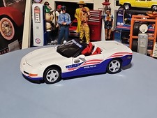 VINTAGE Greenlight Indianapolis 500 2004 Chevy Corvette 1:24 Official Pace Car