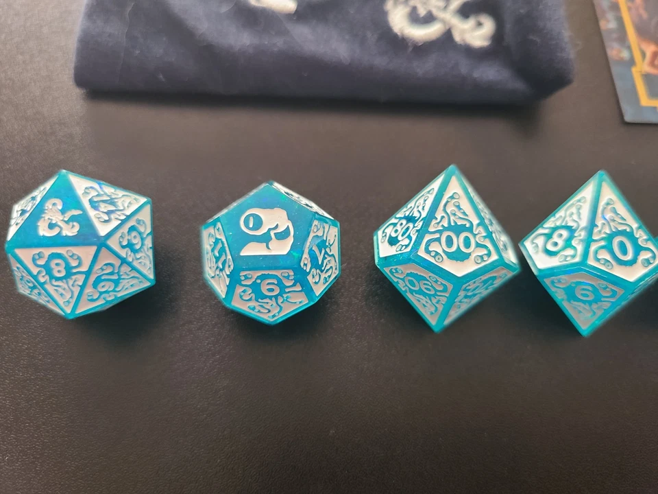 DnD: Xanathar’s Treasure Pack: Legendary Xanathar’s Slumber Dice Set Foto 2 de 4