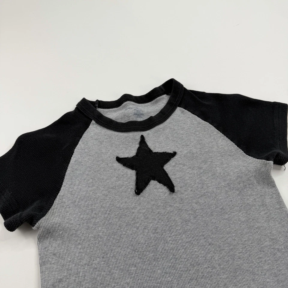 Brandy Melville Baby Tee Baseball Star Gray Black Rib T Shirt Crop Top XS Small - Image 4 of 4