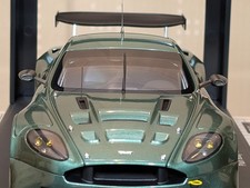 AUTOart 1:18 Aston Martin DBR9 Plain Body Version Green 80503 Sealed From Japan
